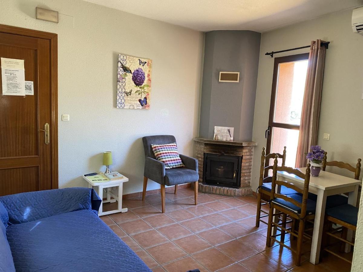 Apartamentos Rurales El Solitario Banos De Montemayor Eksteriør bilde