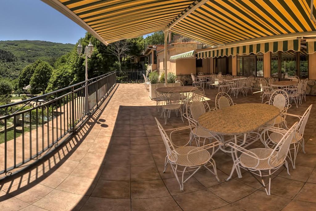 Apartamentos Rurales El Solitario Banos De Montemayor Eksteriør bilde