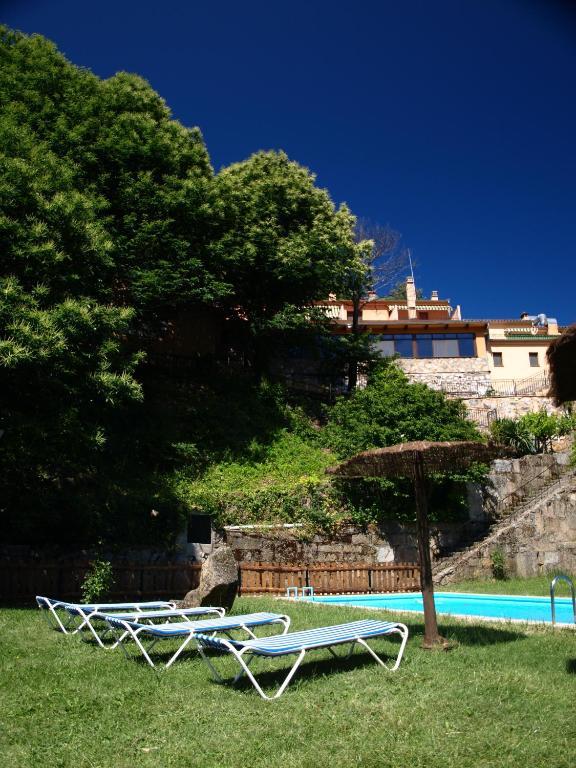 Apartamentos Rurales El Solitario Banos De Montemayor Eksteriør bilde