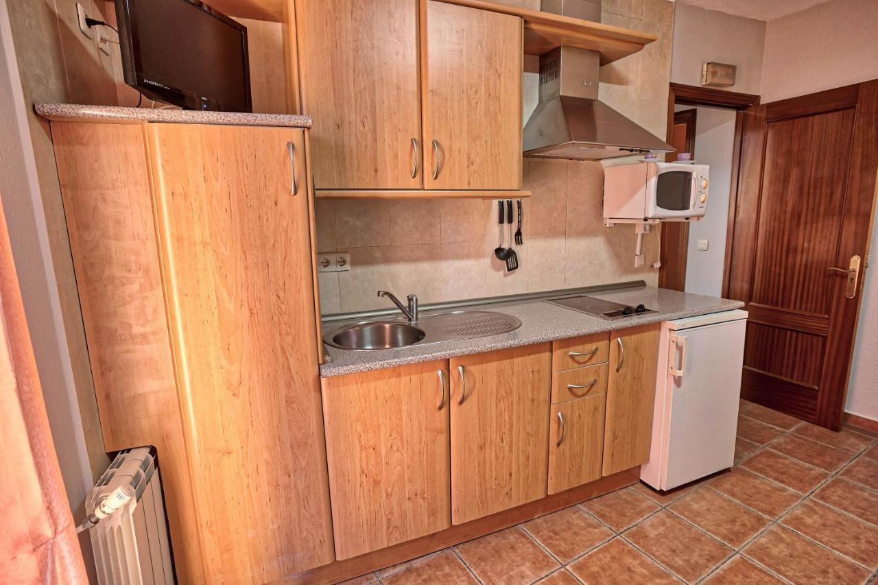 Apartamentos Rurales El Solitario Banos De Montemayor Eksteriør bilde